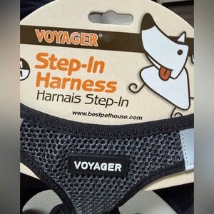 Voyager Step-In Dog Harness Black/Gray Comfortable Mesh Design size Medium NWT